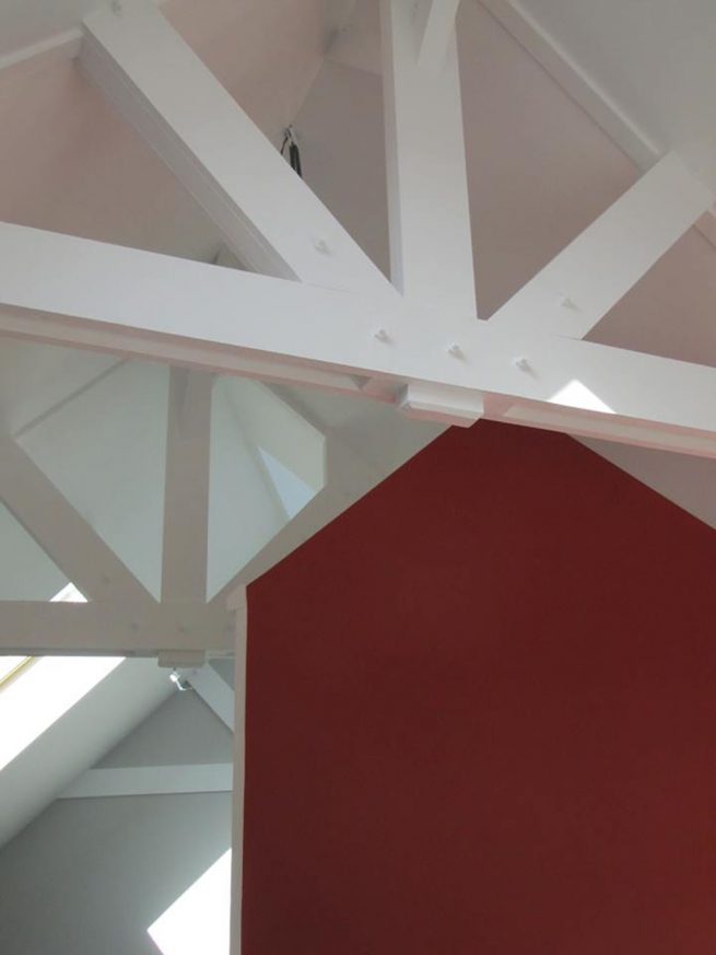 extension bois d'une maison en pierre