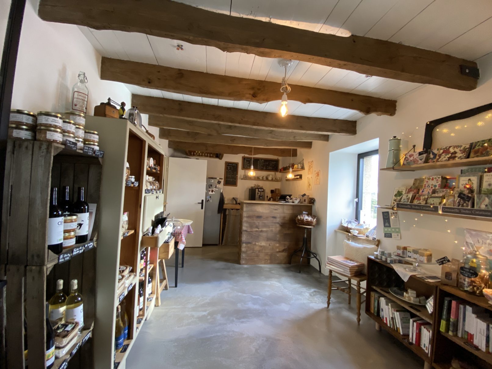 O Perchoir, café thé, boutique et gîte de groupe